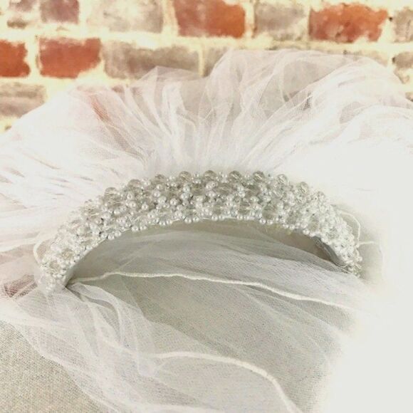 Vintage Bridal Cathedral Veil Comb Pearl - Picture 1 of 8